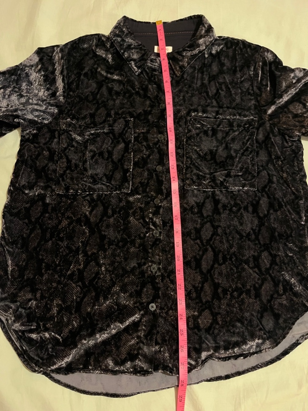 Anthropologie The Hadley Relaxed Buttondown Shirt by Pilcro: Velvet Edition - Picture 8 of 10